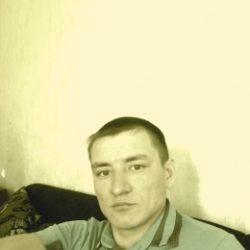 Симпатичный молодой человек ищет любовницу для интимных отношений в Самаре Симпатичный молодой человек ищет любовницу для интимных отношений в Самаре