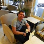 Молодой парень ищет взрослую даму в Самаре
