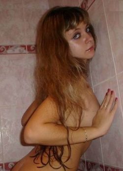 Девушка с хорошей внешностью, ищу молодого человека для секса Девушка с хорошей внешностью, ищу молодого человека для секса
