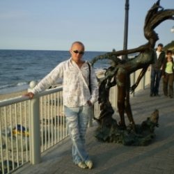 Парень ищет девушку из Самары для интим встреч! Парень ищет девушку из Самары для интим встреч!